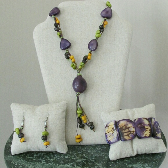 Tagua set - Picture 1 of 3